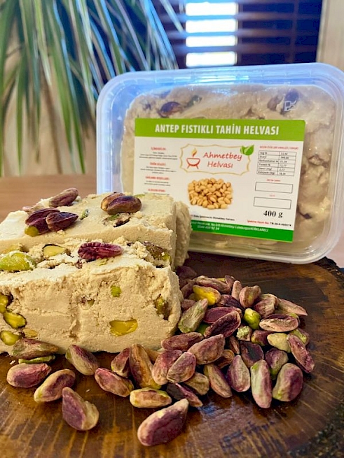 Ahmetbey Helvası & Lokumu